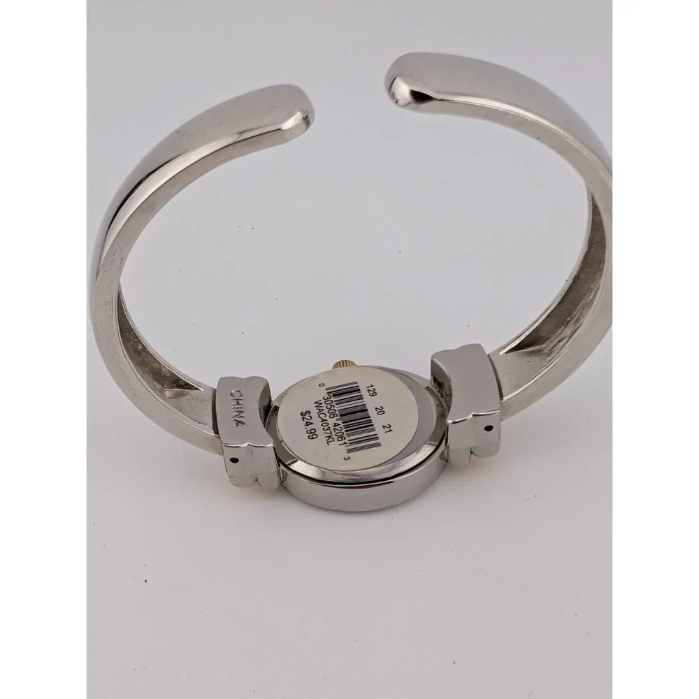 Vivani Watch Women 21mm‎ Case Two Tone Hinge Bangle Band- New Battery